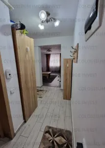 Apartament 2 camere, semidecomandat - zona Tractorul - foto 8