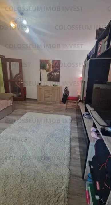 Apartament 2 camere, decomandat - zona Racadau - foto 4