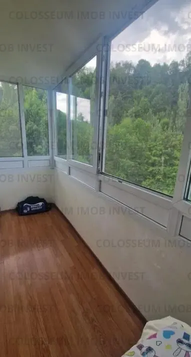 Apartament 2 camere, decomandat - zona Racadau - foto 6