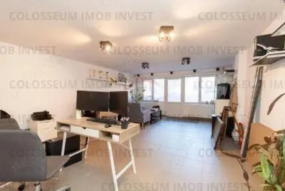 Apartament 2 camere, semidecomandat - zona Bartolomeu - foto 3