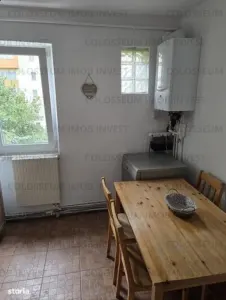 Apartament 2 camere, semidecomandat - zona Centru Civic - foto 6