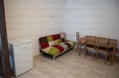 Apartament cu 2 camere, semidecomandat - zona Central - foto 1