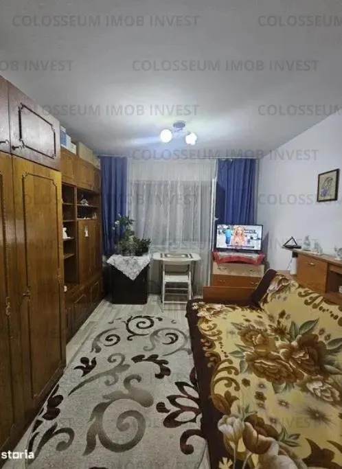 Camera de camin cu baie si bucatarie - zona Noua - foto 1