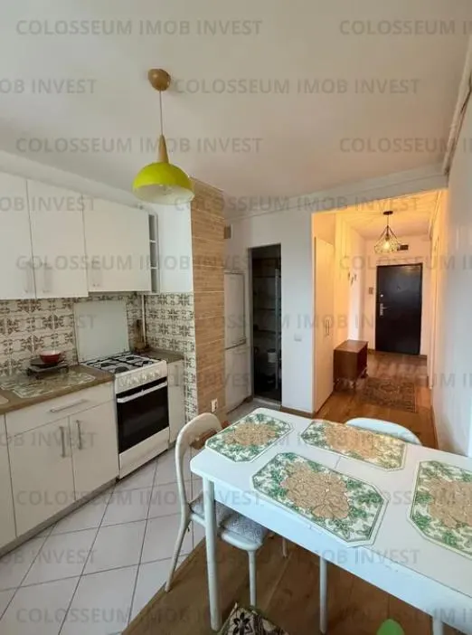 Apartament 3 camere, decomandat - zona Astra - foto 4