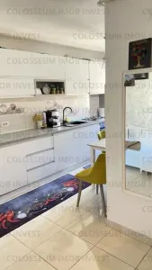 Apartament 3 camere, decomandat - zona Tractorul - foto 3