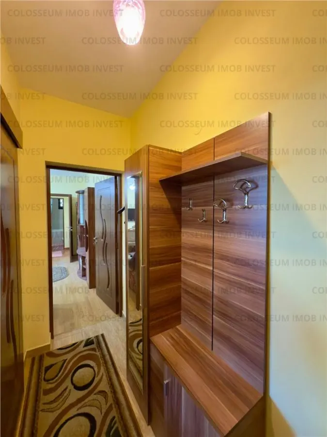 Apartament 2 camere, semidecomandat - zona Astra - foto 2