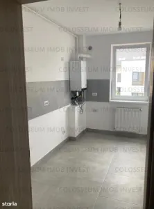 Apartament 2 camere, decomandat - zona Tractorul - foto 3