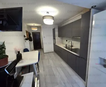 Apartament 2 camere, semidecomandat - zona Grivitei - foto 2