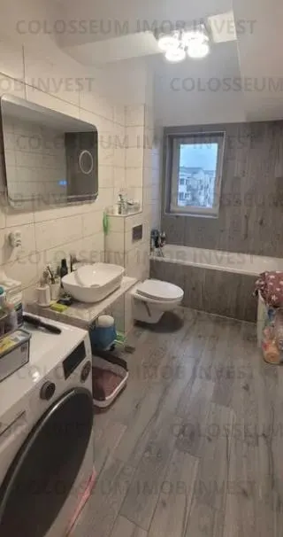 Apartament 3 camere, decomandat - zona Tractorul - foto 7