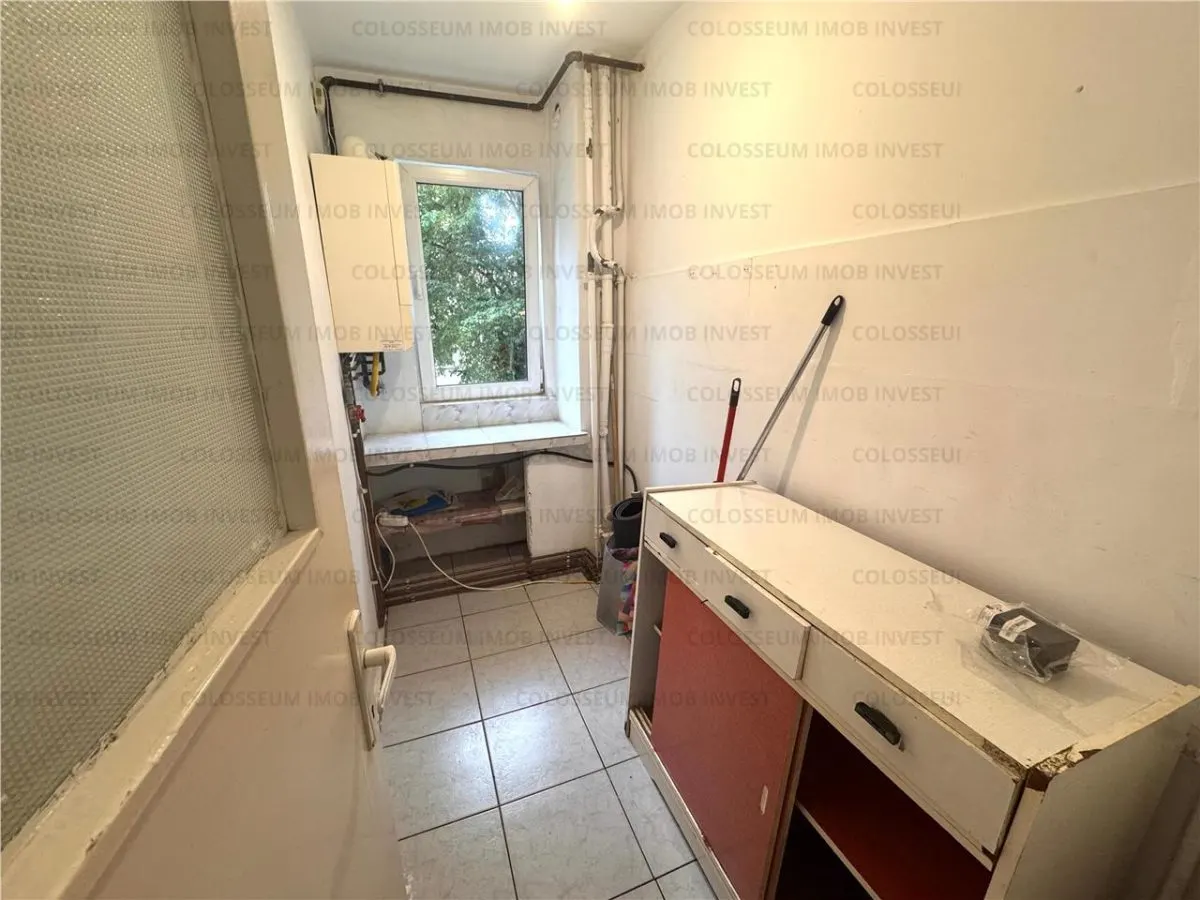 Apartament 3 camere, semidecomandat - zona Astra - foto 7