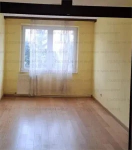 Apartament 4 camere, decomandat - zona Noua - Brasov