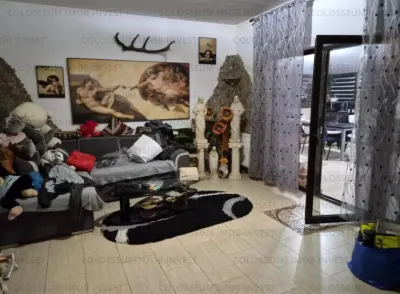 Apartament 3 camere, semidecomandat - zona Sanpetru - Sanpetru