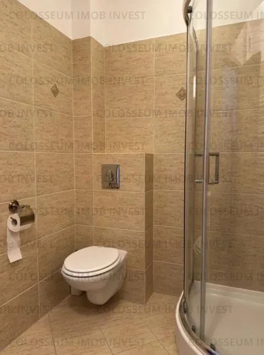 Apartament 3 camere, decomandat - zona Tractorul - foto 6