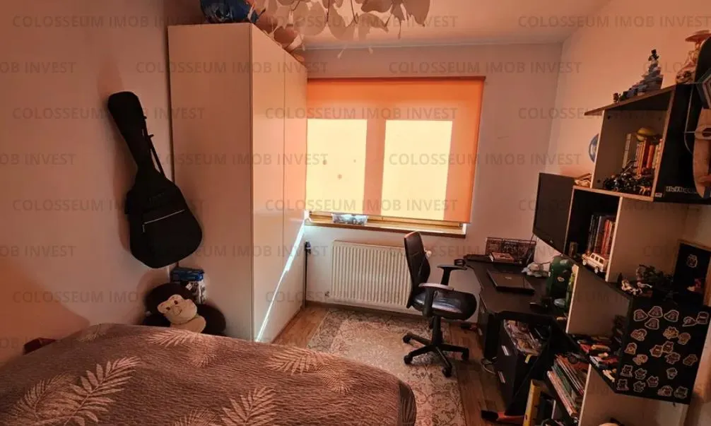 Apartament 3 camere, decomandat - zona Tractorul - foto 4