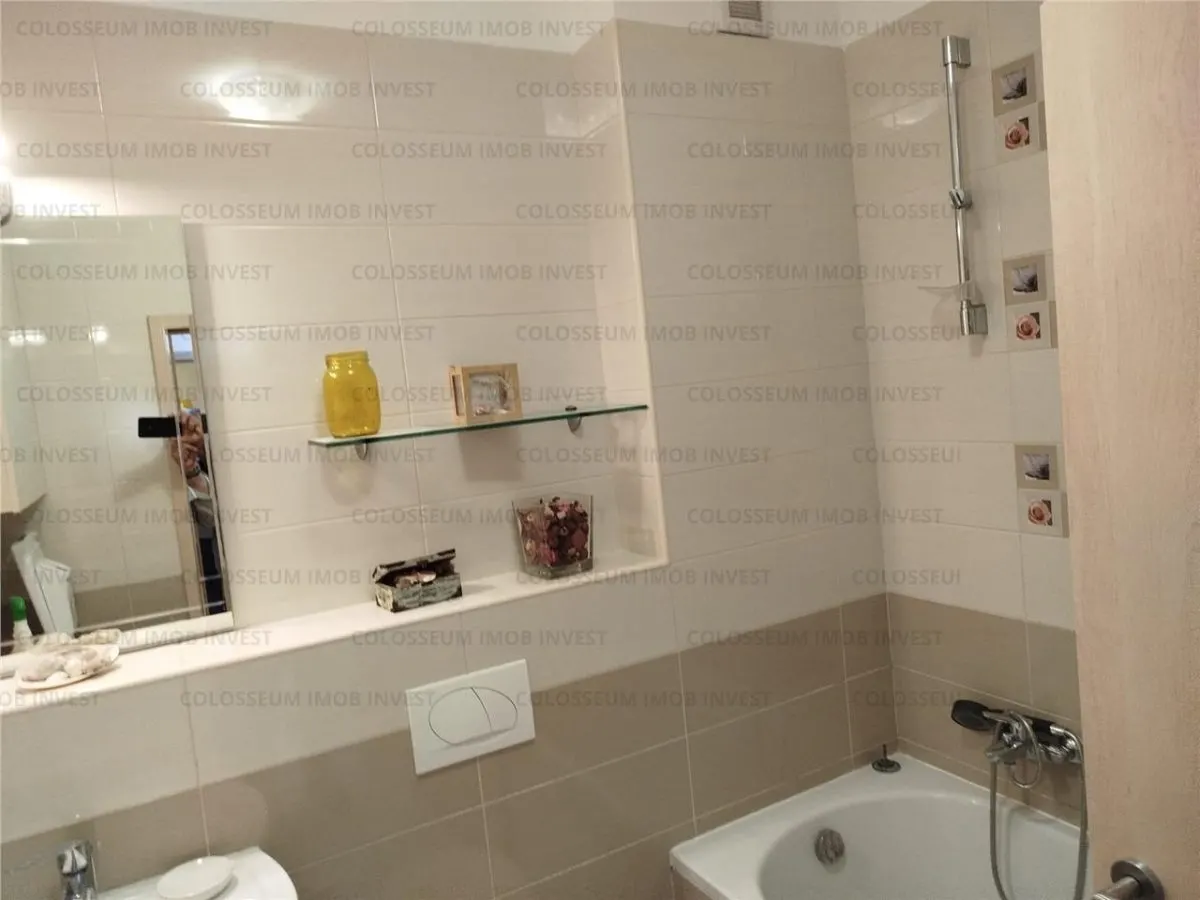 Apartament 3 camere, 2 bai - zona Tractorul - foto 11