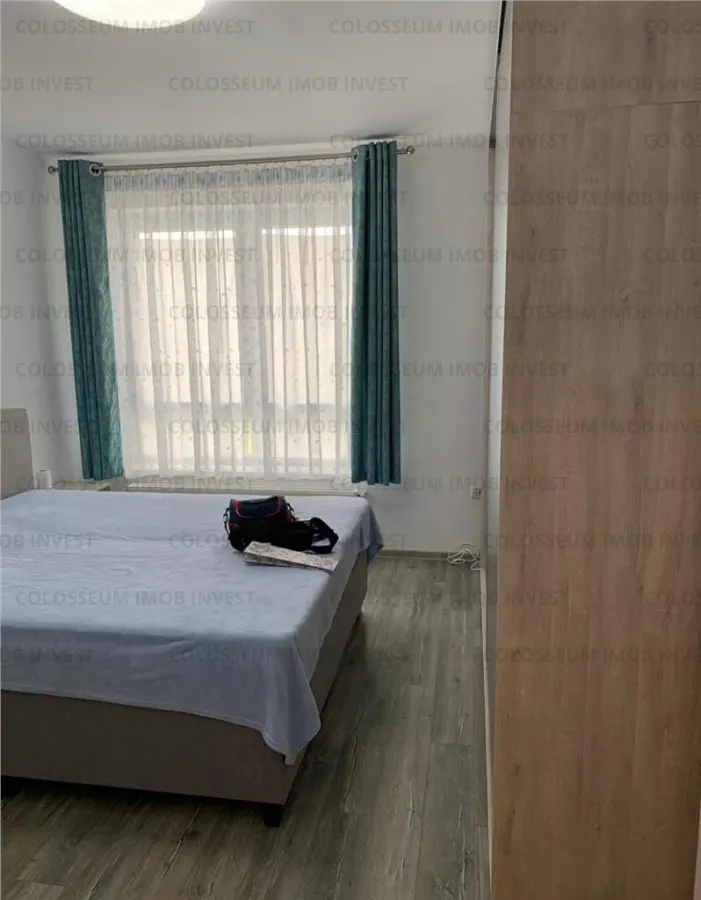 Apartament 3 camere, decomandat - zona Ghimbav - foto 2