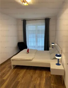 Apartament 3 camere, decomandat - zona Tractorul - foto 5