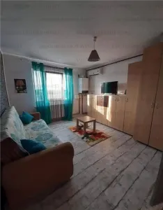 Camera de camin cu baie si bucatarie - zona Bartolomeu - foto 2