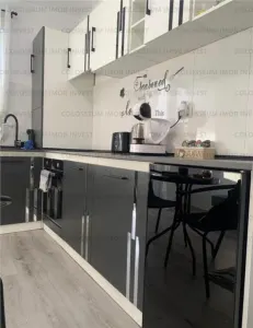 Apartament 2 camere, decomandat - zona Sanpetru - foto 3