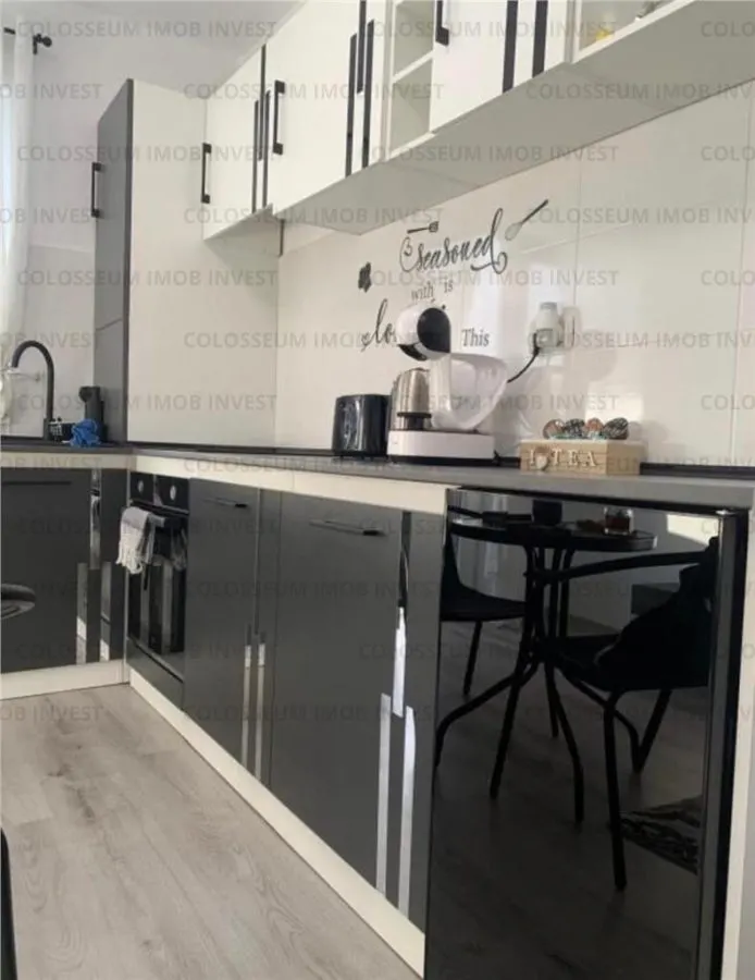 Apartament 2 camere, decomandat - zona Sanpetru - foto 3