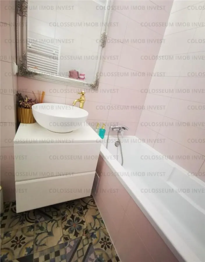 Apartament 2 camere, decomandat - zona Avantgarden - foto 7
