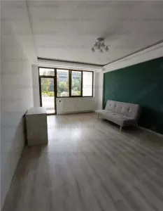 Apartament 2 camere, decomandat - zona Tractorul - Brasov