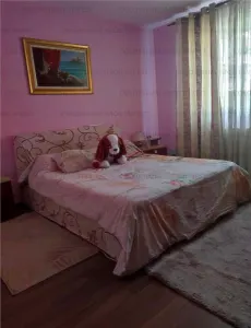 Apartament 2 camere, decomandat - zona Sanpetru - foto 3