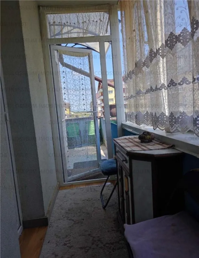 Apartament 2 camere, decomandat - zona Sanpetru - foto 6