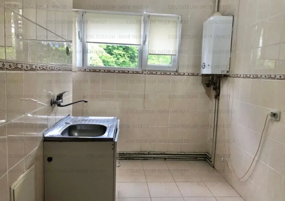Apartament 3 camere, semidecomandat - zona Astra - foto 5