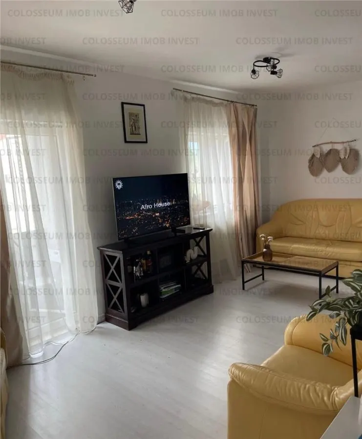 Apartament 2 camere, semidecomandat - zona Garii - foto 1
