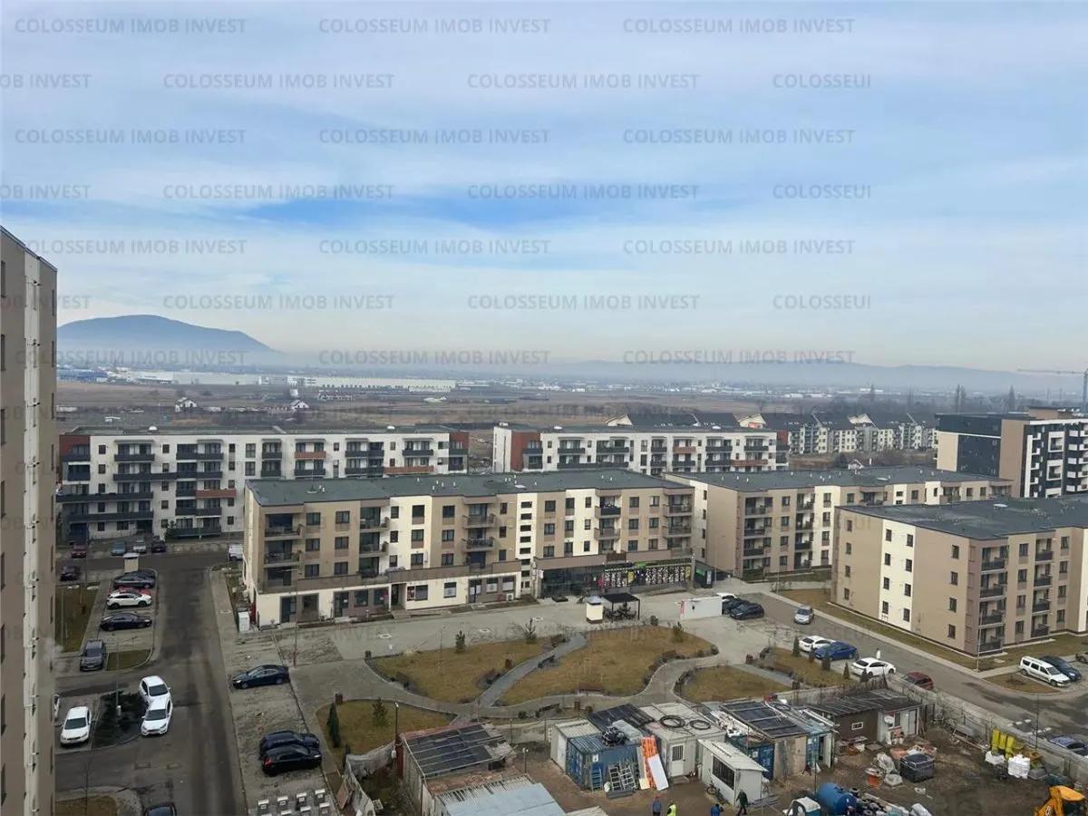 Apartament 3 camere, decomandat - zona Tractorul - foto 1