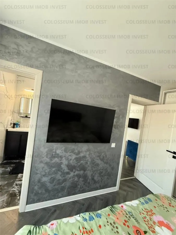 Casa cu 4 camere, decomandat - zona Sanpetru - foto 11