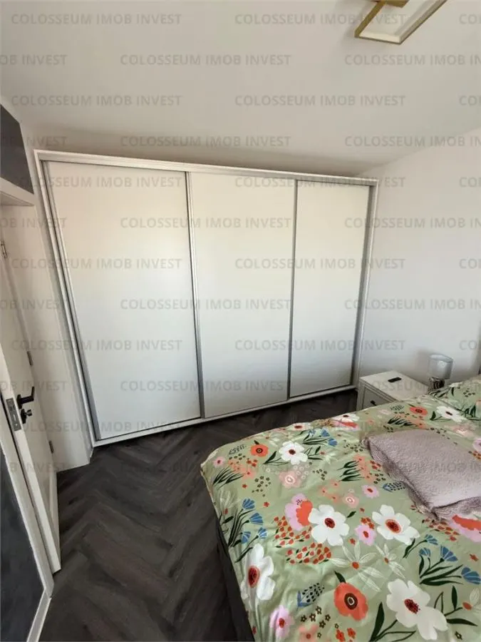 Casa cu 4 camere, decomandat - zona Sanpetru - foto 6