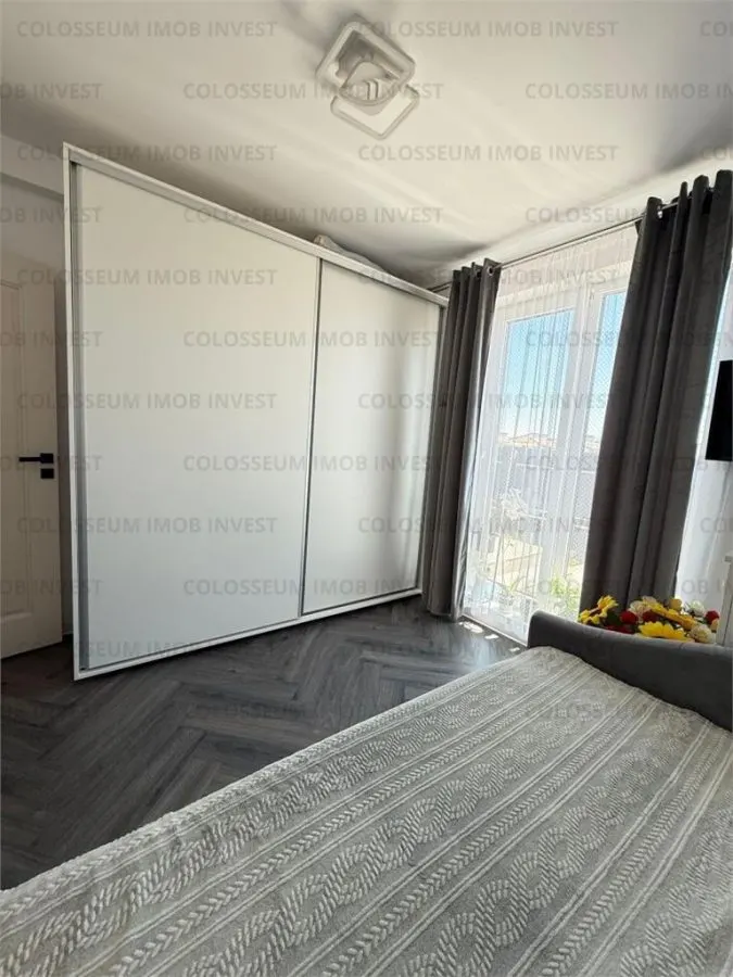 Casa cu 4 camere, decomandat - zona Sanpetru - foto 8