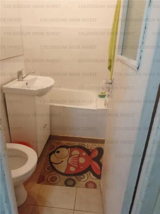 Camera de camin cu baie si bucatarie - zona Astra - foto 4