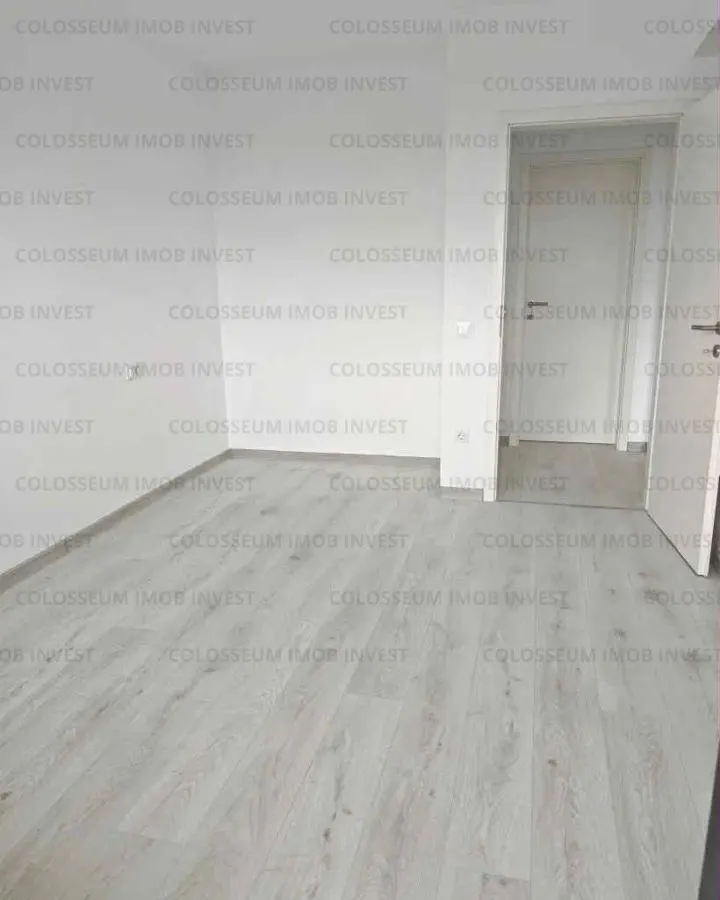 Apartament 2 camere, tip studio - zona Tractorul - foto 1