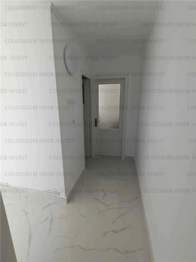 Apartament 2 camere, semidecomandat - zona Astra - foto 6