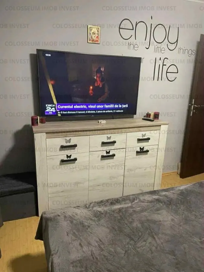 Apartament 3 camere, decomandat - zona Vlahuta - foto 3