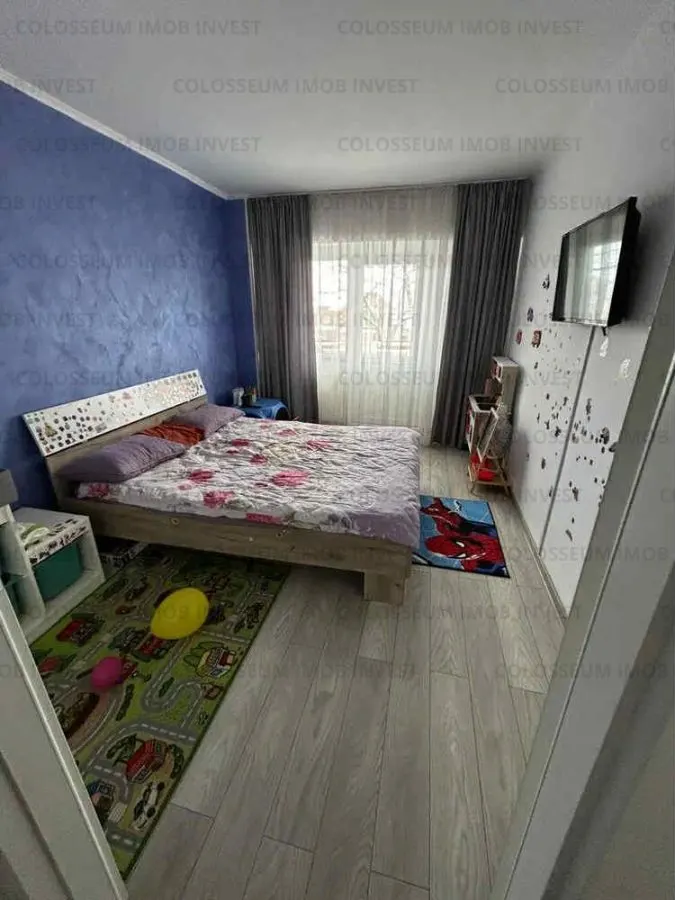 Apartament 3 camere, decomandat - zona Bartolomeu - foto 5