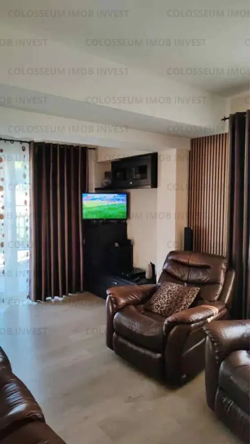 Apartament 2 camere, decomandat - zona Brasovul Vechi - foto 1