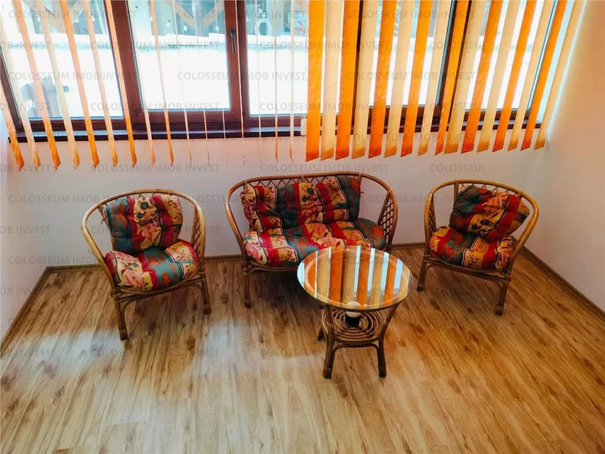 Apartament 3 camere, decomandat - zona Sanpetru - foto 3