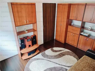 Apartament 3 camere, decomandat - zona Sanpetru - foto 5