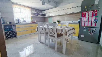 Apartament 3 camere, decomandat - zona Tractorul - foto 3