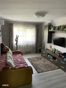 Apartament 2 camere, decomandat - zona Scriitorilor - Brasov