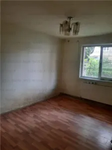 Apartament cu 2 camere, semidecomandat - zona Tractorul - foto 1