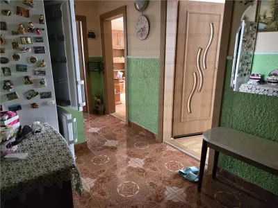 Apartament 3 camere, decomandat - zona Astra - foto 5