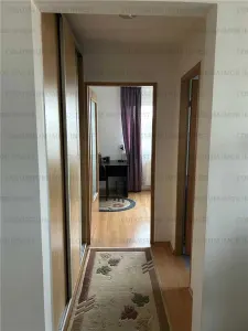 Apartament 2 camere, semidecomandat - zona Astra - foto 5