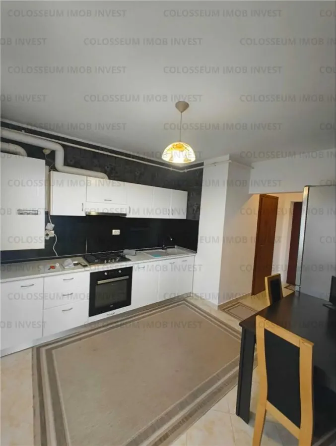 Apartament 2 camere, decomandat - zona Sanpetru - foto 4