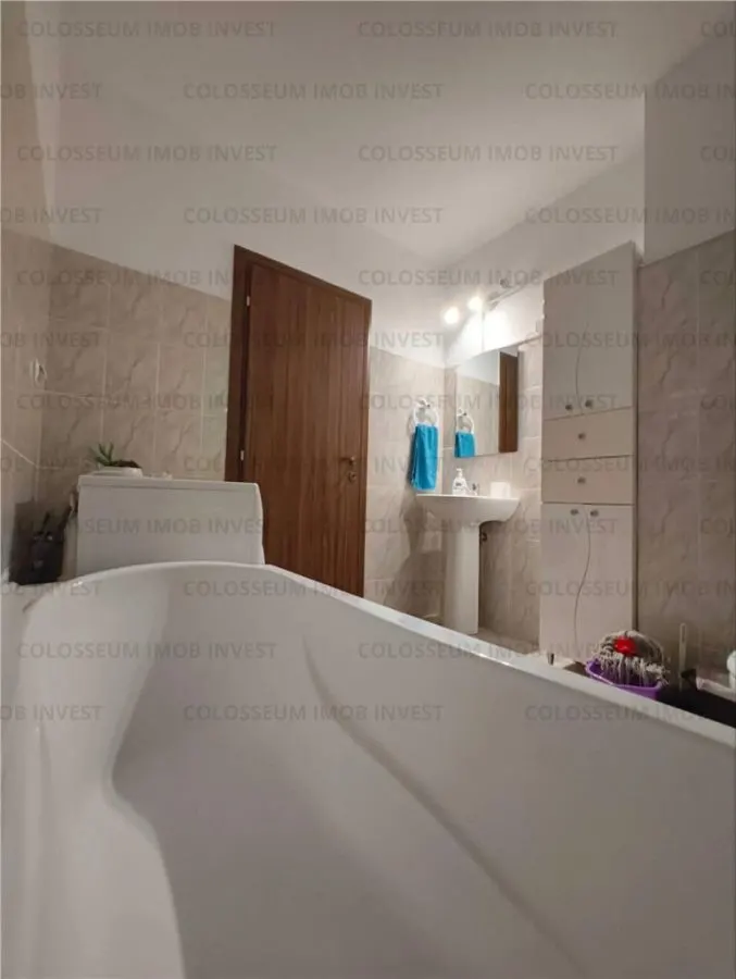 Apartament 2 camere, decomandat - zona Sanpetru - foto 6