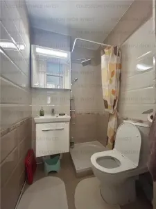 Apartament 4 camere, decomandat - zona Calea Bucuresti - foto 15